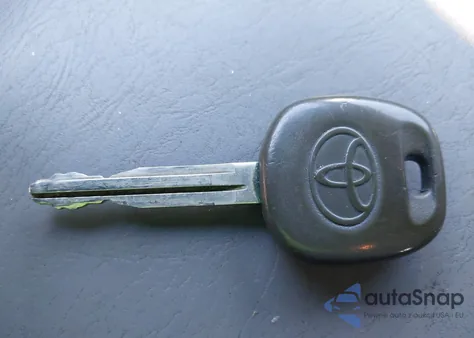 2005 Toyota Tacoma Base V6 from USA, damaged, VIN 5TEMU52N65Z032387